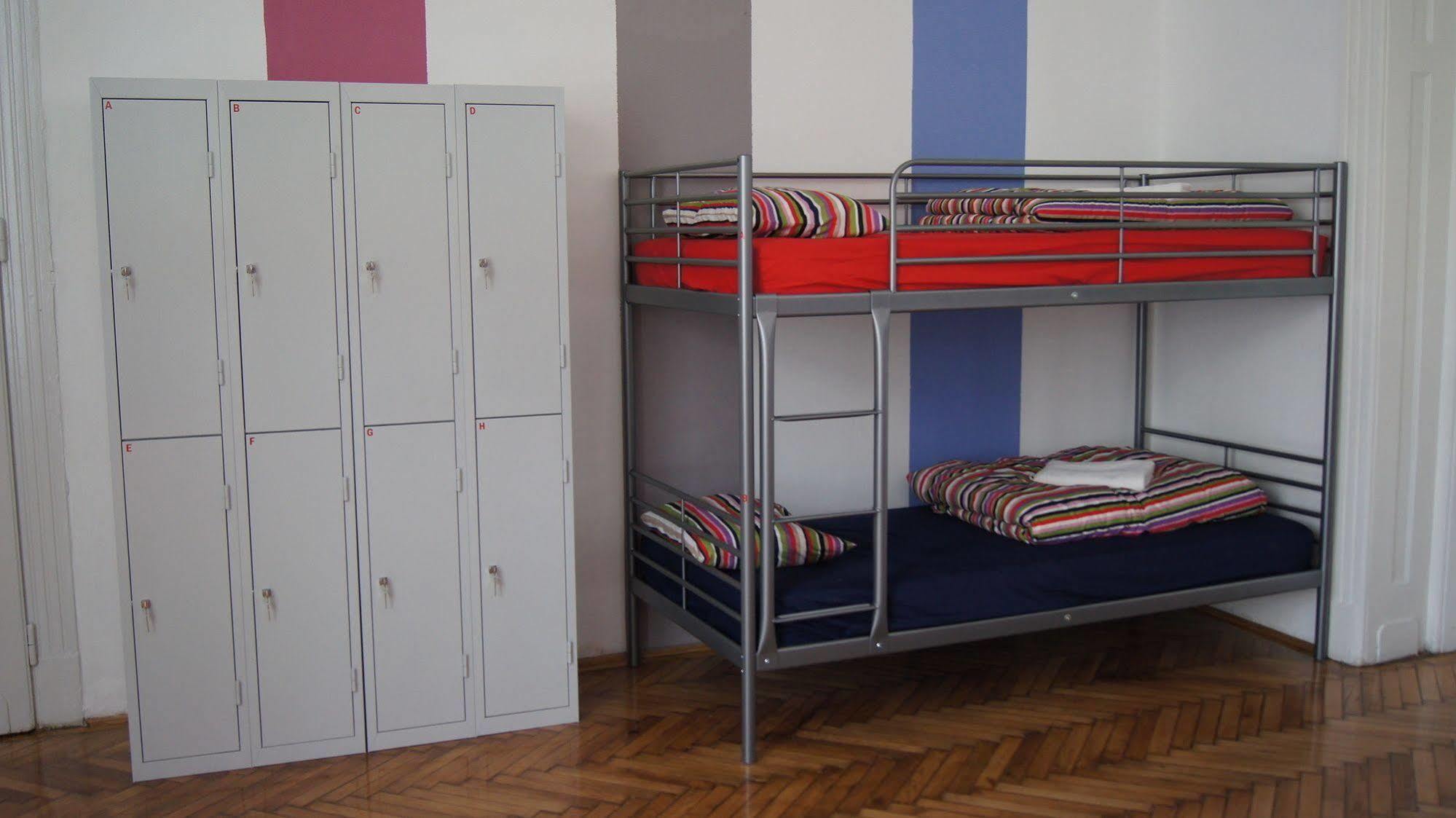 Westend Hostel Budapest Exterior foto